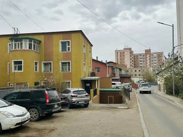 3-р эмнэлгийн хойно 4 өрөө орон сууц 105мкв, Улаанбаатар — Баянгол — 6-р хороо