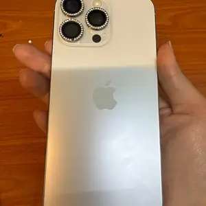 Apple iPhone 15 Pro Max, 256 gb, White Titanium, Улаанбаатар — Сүхбаатар — 11-р хороо