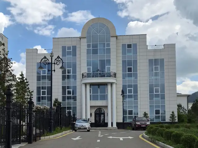 Art villa luxury town-д 5 өрөө 245мкв, Улаанбаатар — Хан-Уул — 23-р хороо