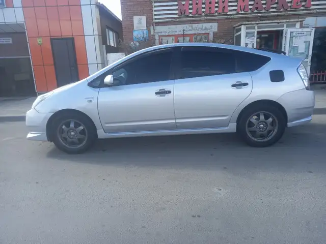 Toyota Prius 20