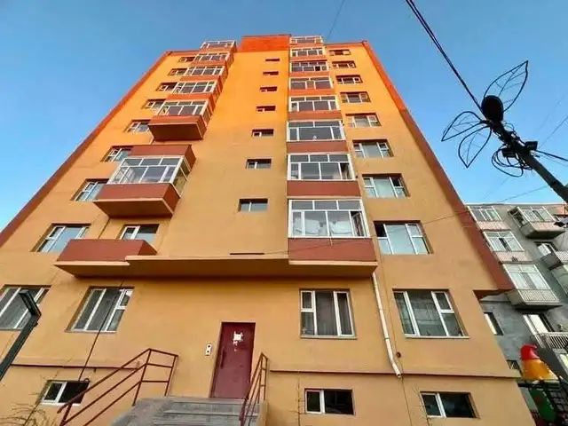 Цагаан хуаран хотхонд 2 өрөө байр 50мкв, Улаанбаатар — Баянзүрх — Нарантуул зах