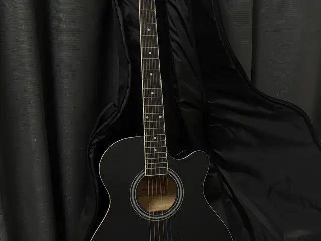 Yamaha f310 хар гитар, Улаанбаатар — Сонгинохайрхан — 1-р хороолол