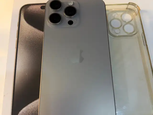 Apple iPhone 15 Pro Max, 256 gb, Natural Titanium, Улаанбаатар — Хан-Уул — 24-р хороо