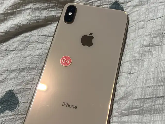 Apple iPhone Xs Max, 64 gb, Gold, Улаанбаатар — Баянгол — 6-р бичил
