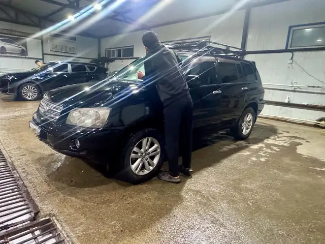 Toyota Kluger