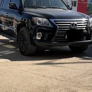 Lexus LX 570