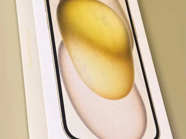 Apple iPhone 15, 128 gb, Yellow, Улаанбаатар — Хан-Уул — Хурд