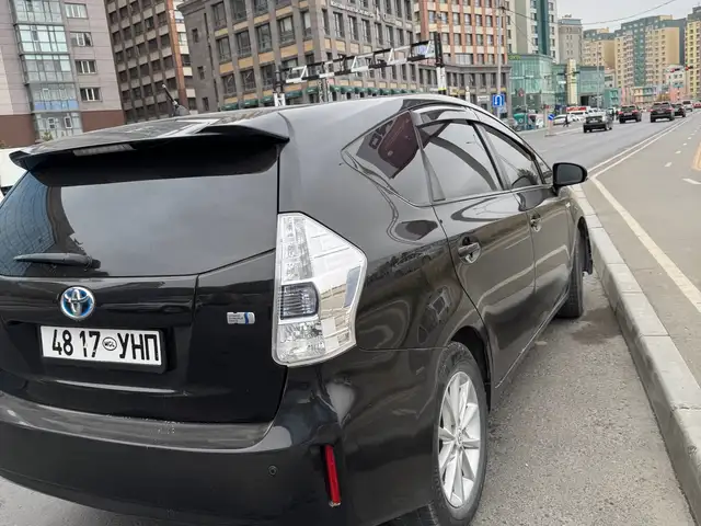 Toyota Prius 30