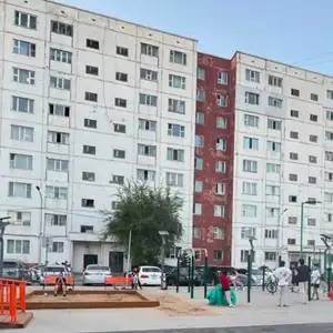 Бгд төмөр зам 65-р байр 1 давхарын 3 өрөө байр 80.0мкв, Улаанбаатар — Баянгол — Төмөр зам