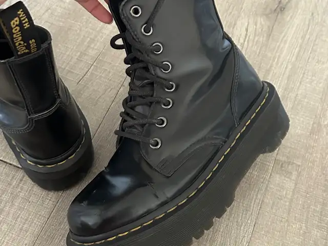 Dr martens jadon, Улаанбаатар — Хан-Уул — Яармаг