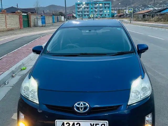 Toyota Prius 30