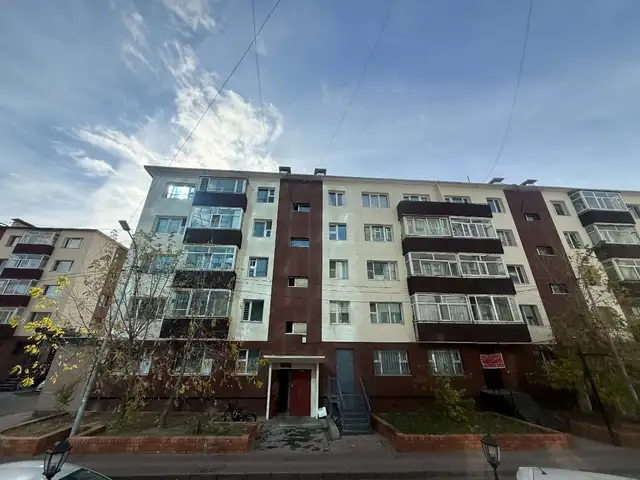 Хүүхдийн 100-д гал тогоо тусдаа 1 өрөө байр 32мкв, Улаанбаатар — Сүхбаатар — 6-р сургуулийн ойролцоо