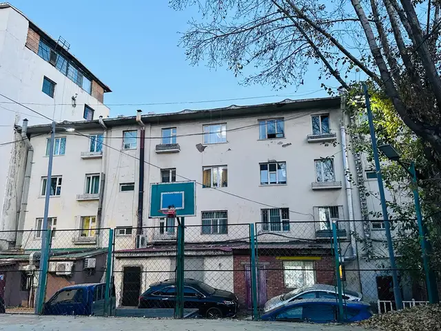 Бага тойрогт хотын төвд 3 өрөө 60м2, Улаанбаатар — Сүхбаатар — 8-р хороо