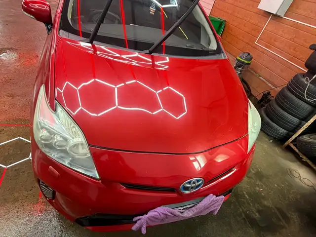 Toyota Prius 30