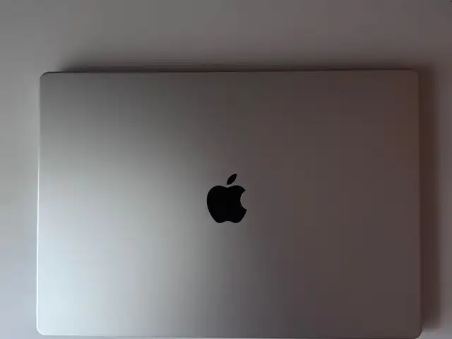 Apple 16'', Apple M3, 16 GB RAM, 512 GB, Улаанбаатар — Баянзүрх — 26-р хороо