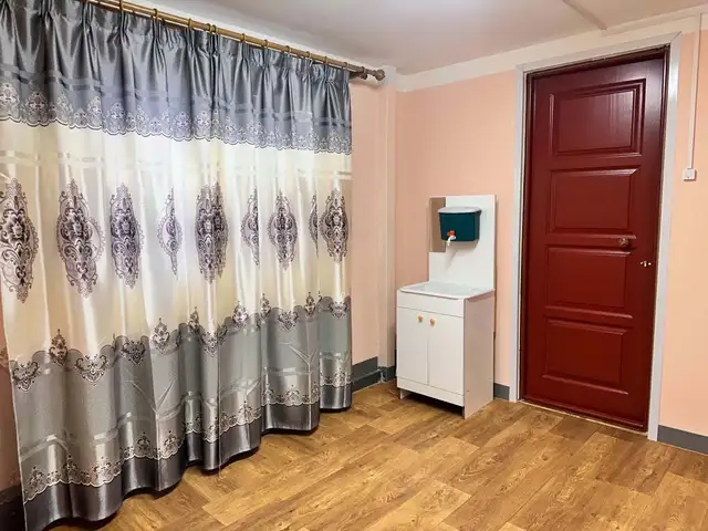 Бгд нийтийн байранд өрөө, Улаанбаатар — Баянгол — Гандан