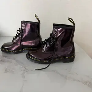 Dr martens 1460 sparkle 8 eye boots, Улаанбаатар — Хан-Уул — 18-р хороо