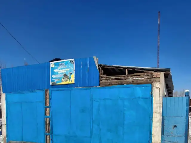 Да хүрээ техникийн захын дэргэд автомашин засварын газар, Улаанбаатар — Баянзүрх — 24-р хороо