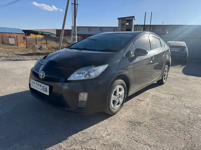 Toyota Prius 30