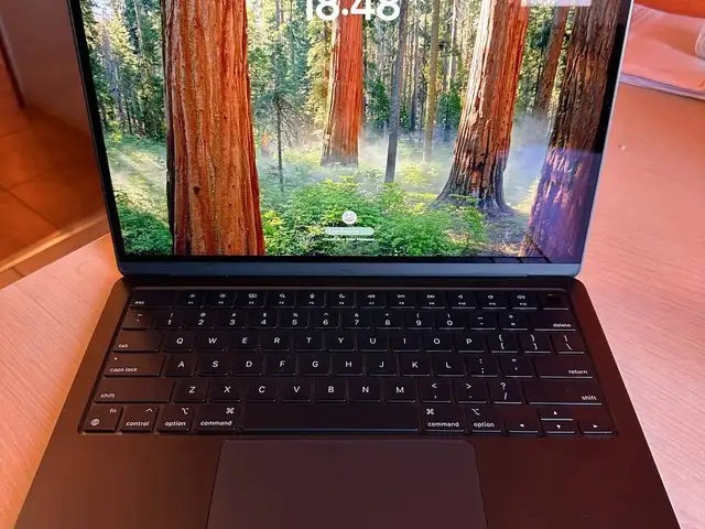 Apple 13", Apple M3, 16 GB RAM, 256 GB, Улаанбаатар — Баянзүрх — 15-р хороо