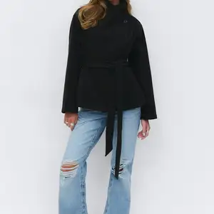 Швед gina tricot брэнд богино пальто, Улаанбаатар — Баянзүрх — Зүүн 4 зам