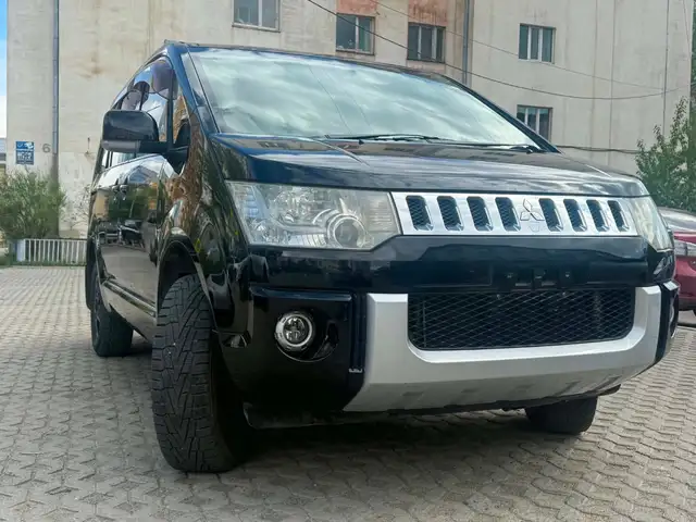 Mitsubishi Delica