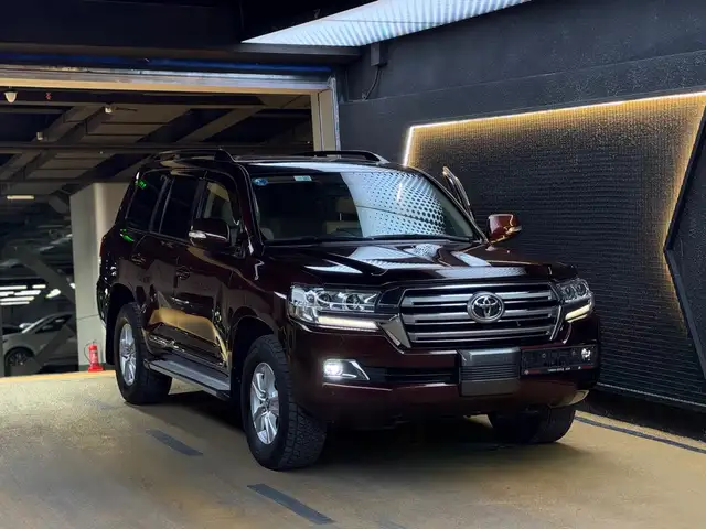 Toyota Land Cruiser 200