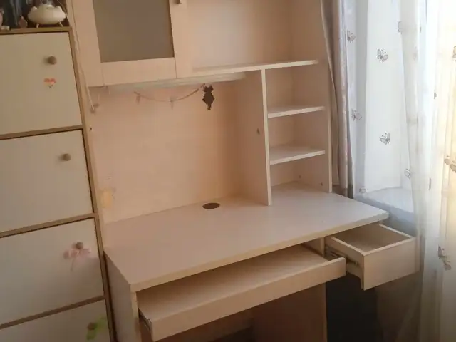 Хичээлийн ширээ тавиур, Улаанбаатар — Сүхбаатар — 100 айл
