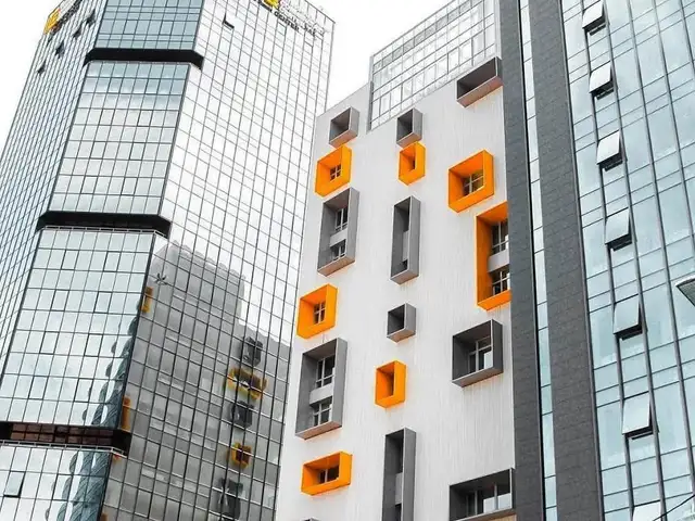 Choijin suites-д 132 мкв оффис, Улаанбаатар — Сүхбаатар — Сүхбаатарын талбай