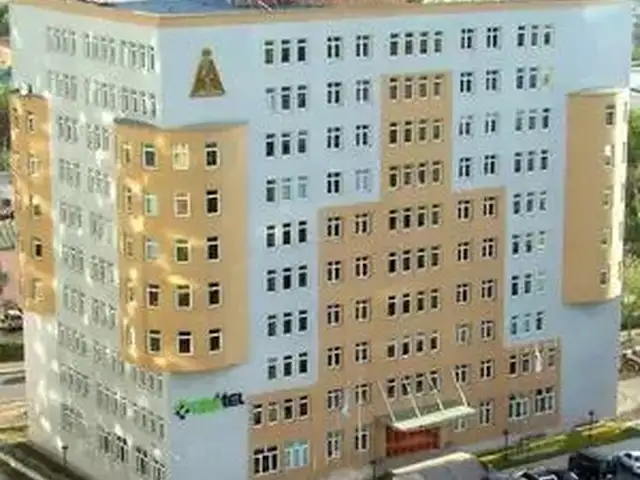 Баруун 4 зам рокмон бюлдинг төвд оффисын талбай 91мкв, Улаанбаатар — Баянгол — Баруун 4 зам