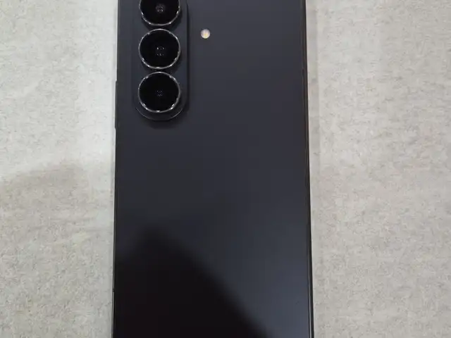 Samsung Z Fold 7, Улаанбаатар — Хан-Уул — 15-р хороо