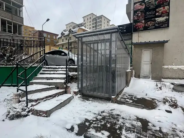 115-р сургуулийн урд b1 талбай, Улаанбаатар — Хан-Уул — UB Town