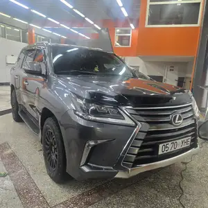 Lexus LX 570