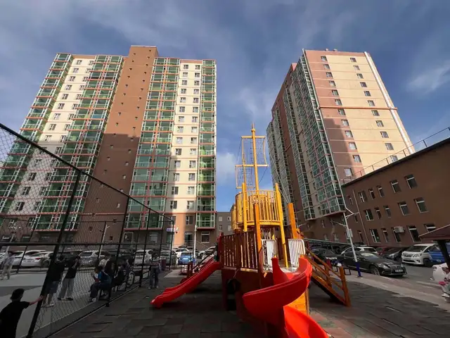 Дөлгөөннуурт зуу хотхонд том 2 өрөө 60мкв, Улаанбаатар — Сүхбаатар — Дөлгөөн нуур