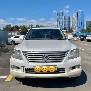 Lexus LX 570