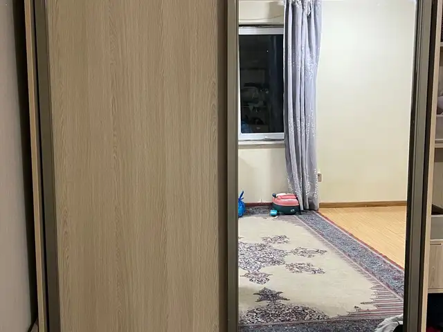 Тольтой шкаф, компьютерийн ширээ , хувцасны өрөөний шкафнууд, Улаанбаатар — Баянзүрх — Натур худалдааны төв