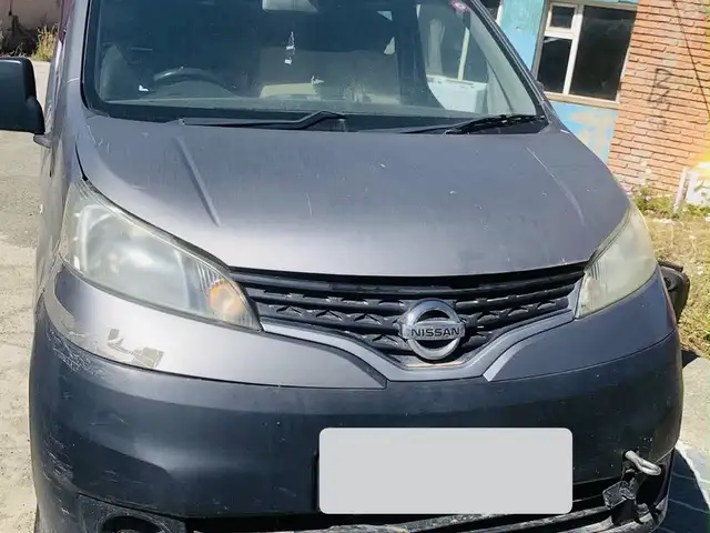 Nissan NV200