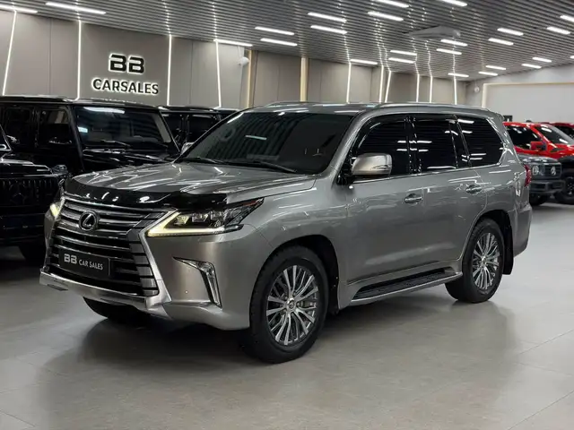 Lexus LX 570