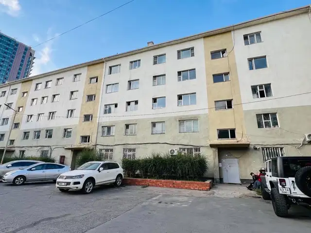 Сбд, өгөөжийн урд 3 өрөө байр 62мкв, Улаанбаатар — Сүхбаатар — 5-р хороолол