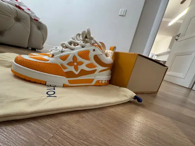 Lv sneaker size 41, Улаанбаатар — Хан-Уул — Зайсан
