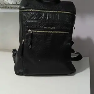 Anne Klein үүргэвч, Улаанбаатар — Баянзүрх — 13-р хороолол