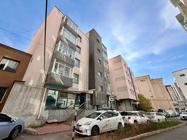 Хорооллын e mart ийн чанх хойно 2 өрөө 50m2, Улаанбаатар — Баянгол — Хорооллын Имарт