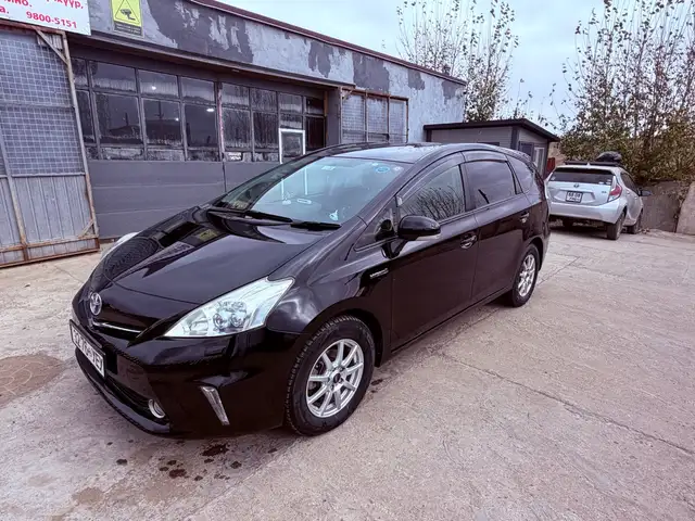 Toyota Prius 40