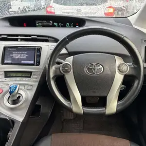 Toyota Prius 30