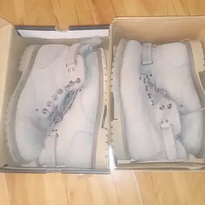 UGG 39-40р өвлийн гутал, Улаанбаатар — Хан-Уул — 10-р хороо