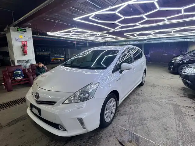 Toyota Prius 41