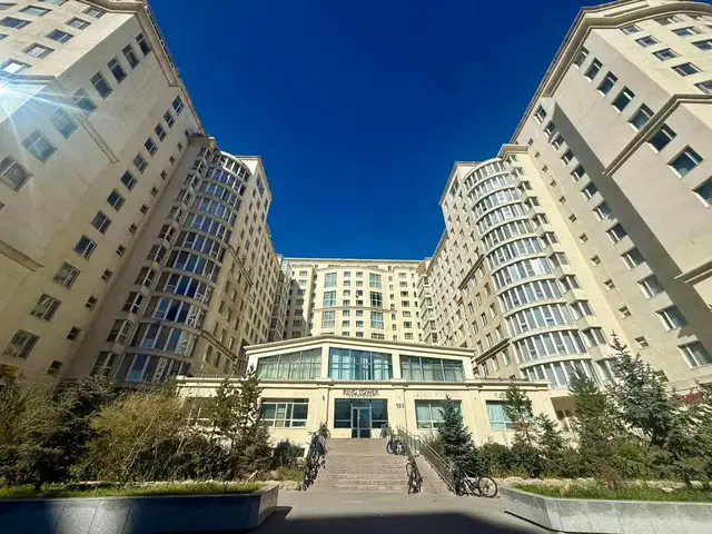 Худ, king tower хотхонд 3 өрөө мастертай duplex 95мкв байр, Улаанбаатар — Хан-Уул — 11-р хороо