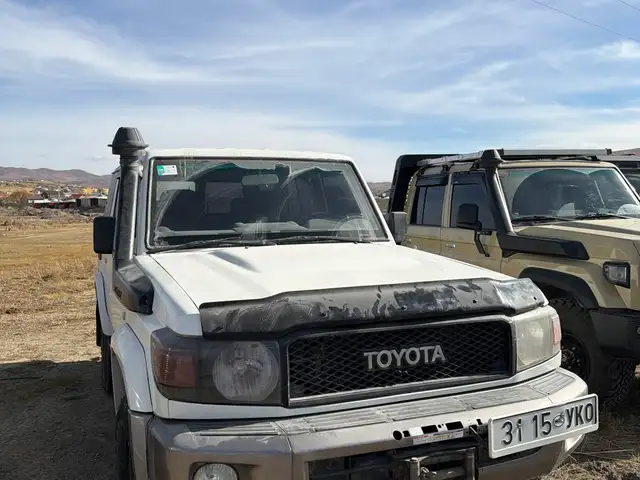Toyota Land Cruiser 70
