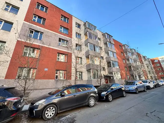 Бзд гангарын байранд 2 өрөө 50мкв, Улаанбаатар — Баянзүрх — 13-р хороолол