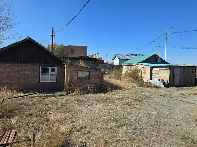 Жанжин клуб 2-ын буудалд зам дагуу газар, Улаанбаатар — Баянзүрх — 37-р хороо